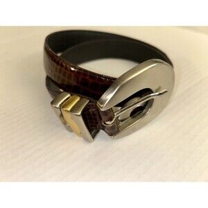 Woman Brown Leather Belt With Crocodile Embossed Texture With Nickel Buckle S/M